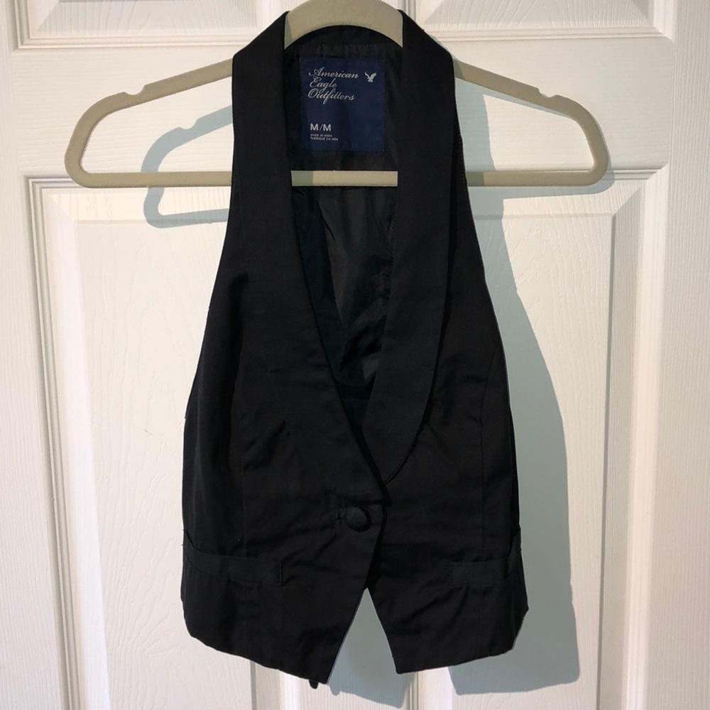 American Eagle vest